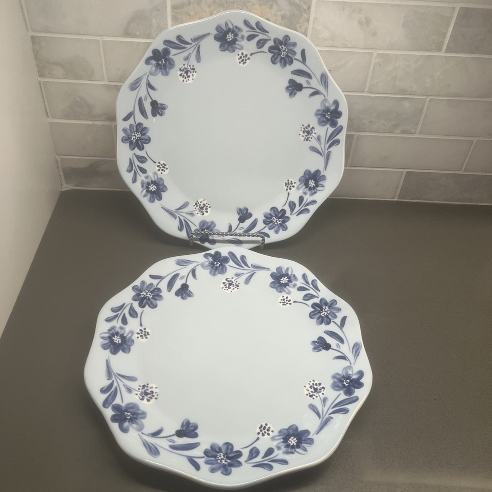 2 NEW Potter Studio Blue Floral Scalloped Dinner Plates